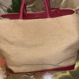 🎈🎈SOLD🎈🎈SOLD🎈🎈Mondani Tote. EUC